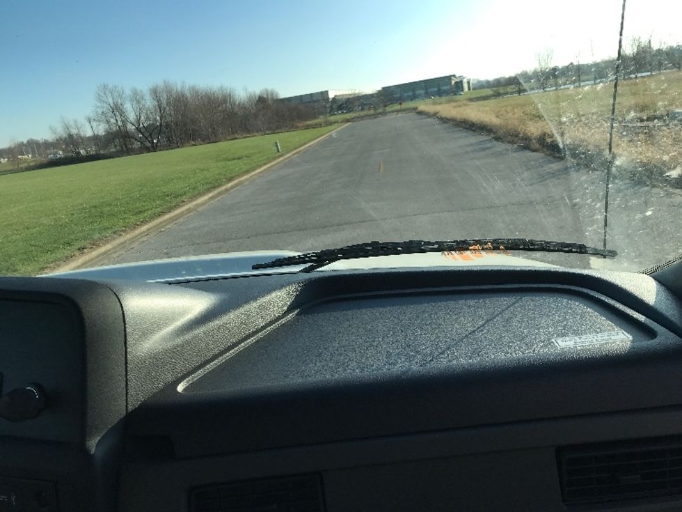 Refrigerated Truck-Light and Medium Duty Trucks-International-2021-MV607-Evansville-IN-170,593\n\t\tmiles-$ 56,250 - Image 18