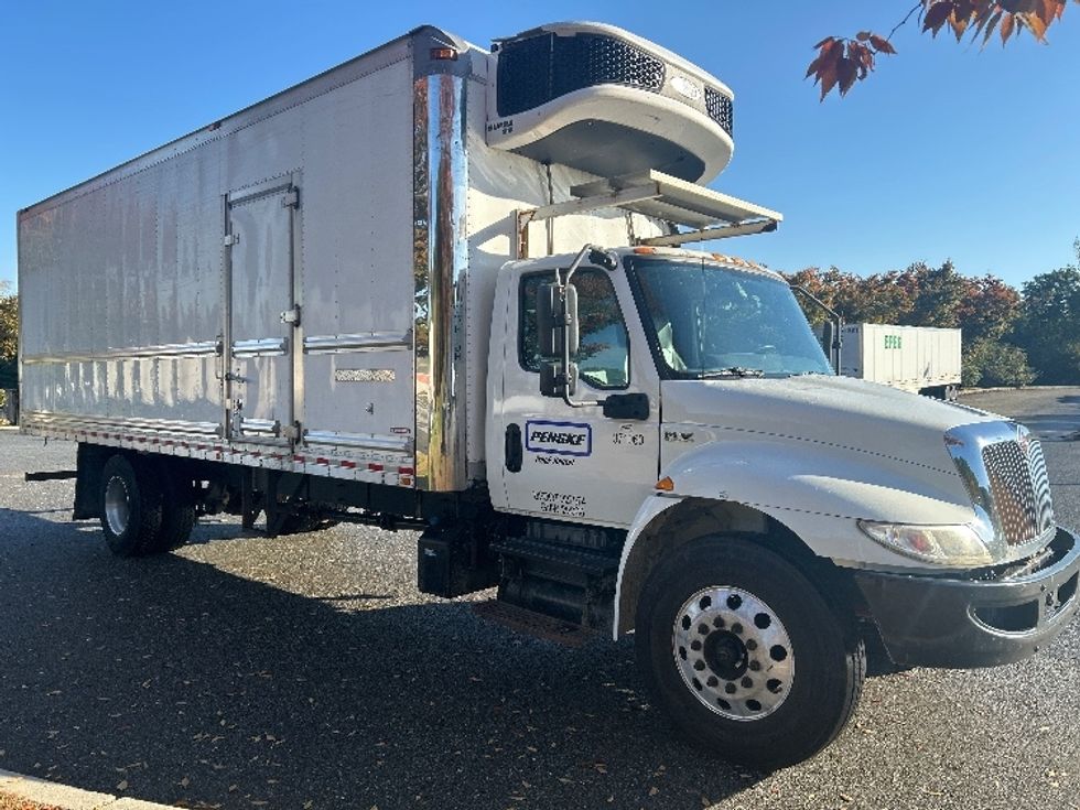 Refrigerated Truck-Light and Medium Duty Trucks-International-2021-MV607-Fitchburg-MA-194,067\n\t\tmiles-$ 54,750 - Image 1