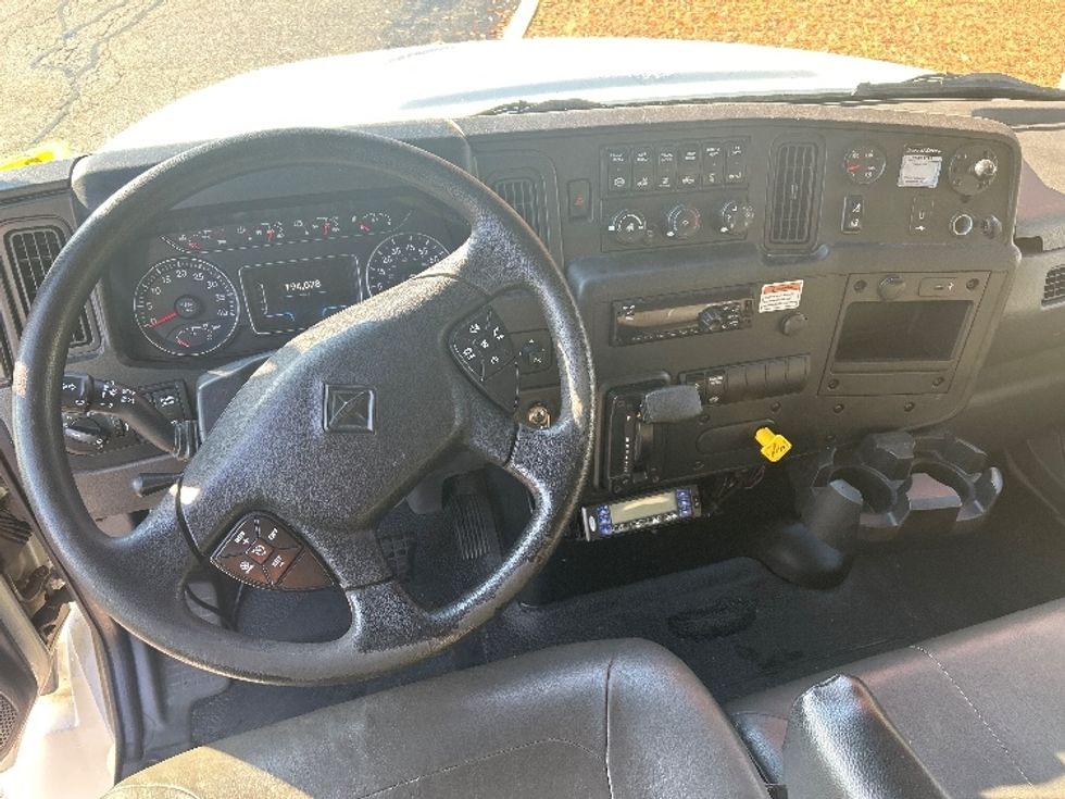 Refrigerated Truck-Light and Medium Duty Trucks-International-2021-MV607-Fitchburg-MA-194,067\n\t\tmiles-$ 54,750 - Image 17