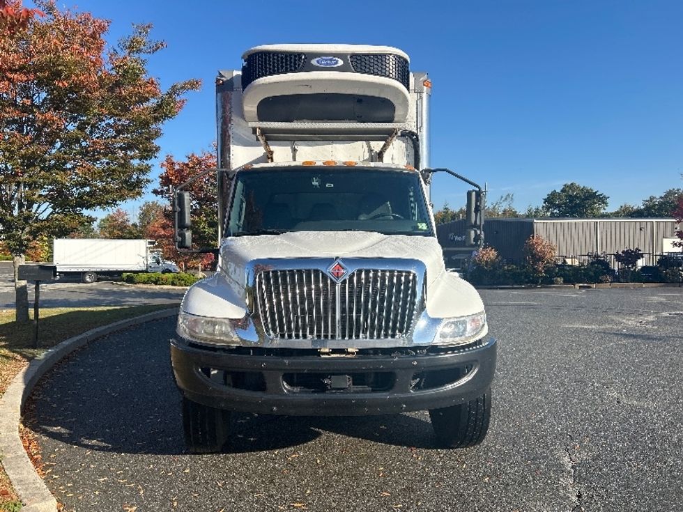 Refrigerated Truck-Light and Medium Duty Trucks-International-2021-MV607-Fitchburg-MA-194,067\n\t\tmiles-$ 54,750 - Image 2