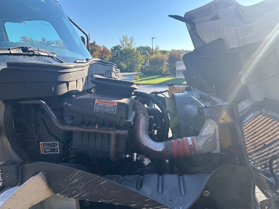 Refrigerated Truck-Light and Medium Duty Trucks-International-2021-MV607-Fitchburg-MA-194,067\n\t\tmiles-$ 54,750 - Image 22