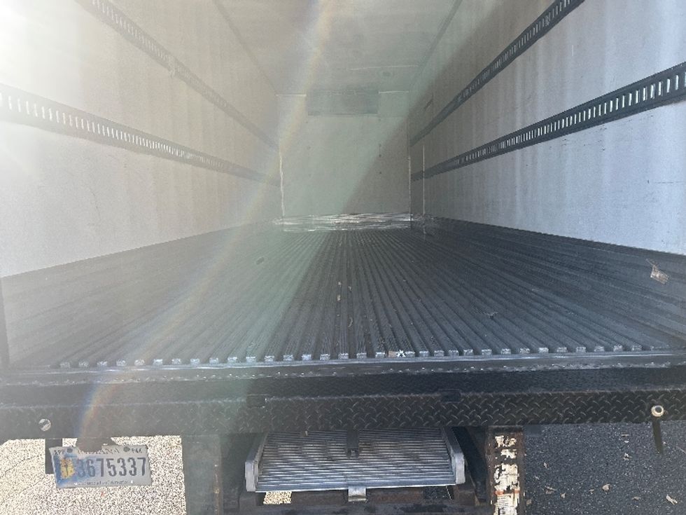 Refrigerated Truck-Light and Medium Duty Trucks-International-2021-MV607-Fitchburg-MA-194,067\n\t\tmiles-$ 54,750 - Image 9
