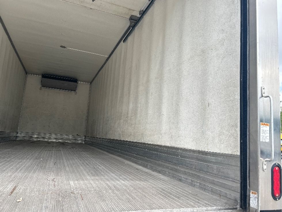 Refrigerated Truck-Light and Medium Duty Trucks-International-2021-MV607-Forest Park-GA-383,098\n\t\tmiles-$ 24,500 - Image 11