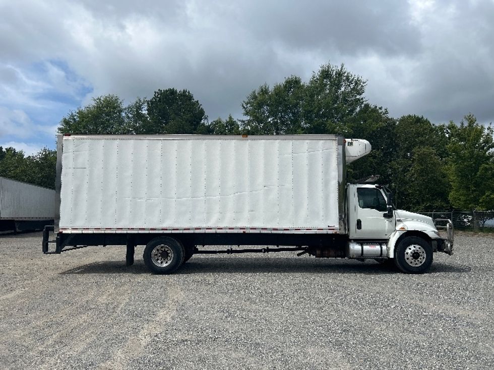 Refrigerated Truck-Light and Medium Duty Trucks-International-2021-MV607-Forest Park-GA-383,098\n\t\tmiles-$ 24,500 - Image 14