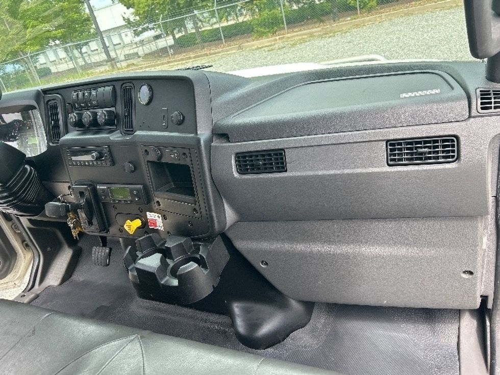 Refrigerated Truck-Light and Medium Duty Trucks-International-2021-MV607-Forest Park-GA-383,098\n\t\tmiles-$ 24,500 - Image 20