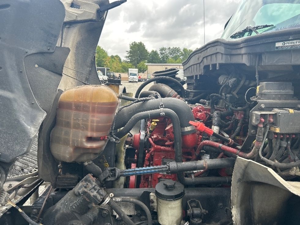 Refrigerated Truck-Light and Medium Duty Trucks-International-2021-MV607-Forest Park-GA-383,098\n\t\tmiles-$ 24,500 - Image 23