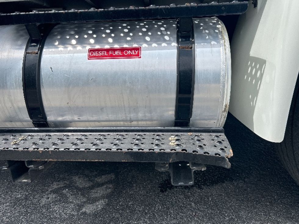Refrigerated Truck-Light and Medium Duty Trucks-International-2021-MV607-Forest Park-GA-383,098\n\t\tmiles-$ 24,500 - Image 24