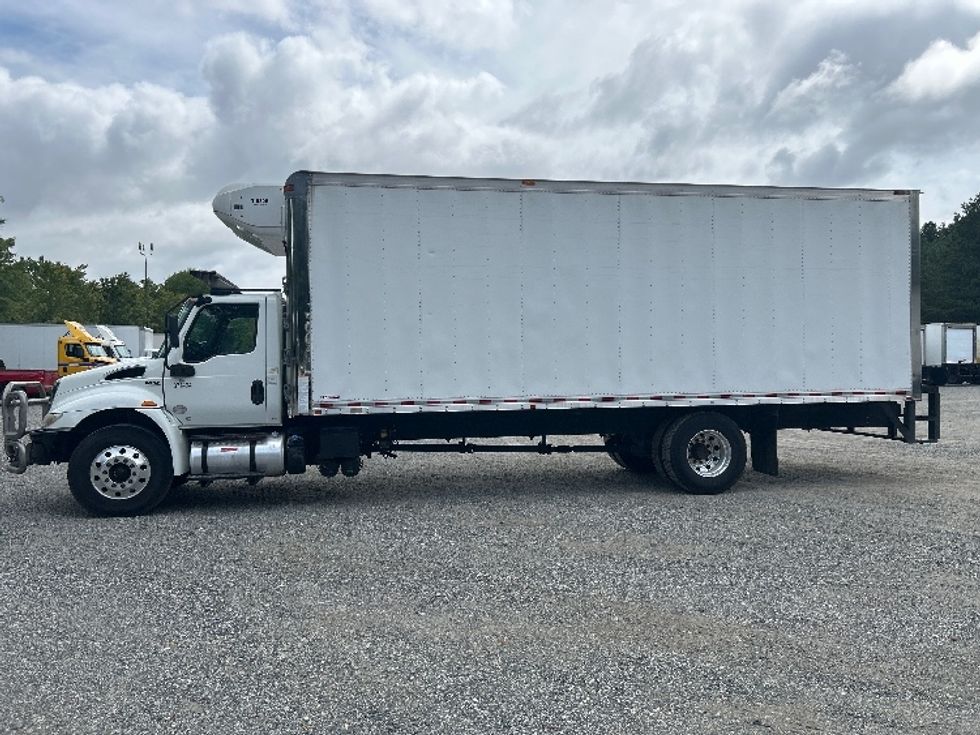 Refrigerated Truck-Light and Medium Duty Trucks-International-2021-MV607-Forest Park-GA-383,098\n\t\tmiles-$ 24,500 - Image 4