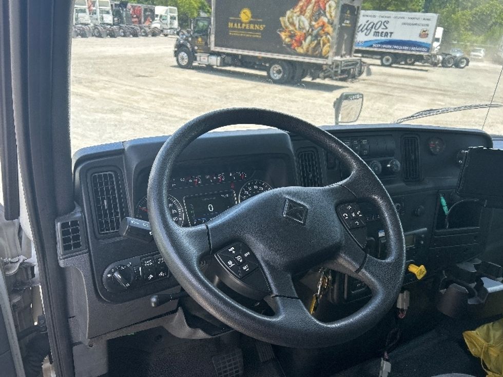 Refrigerated Truck-Light and Medium Duty Trucks-International-2021-MV607-Forest Park-GA-86,243\n\t\tmiles-$ 65,750 - Image 17