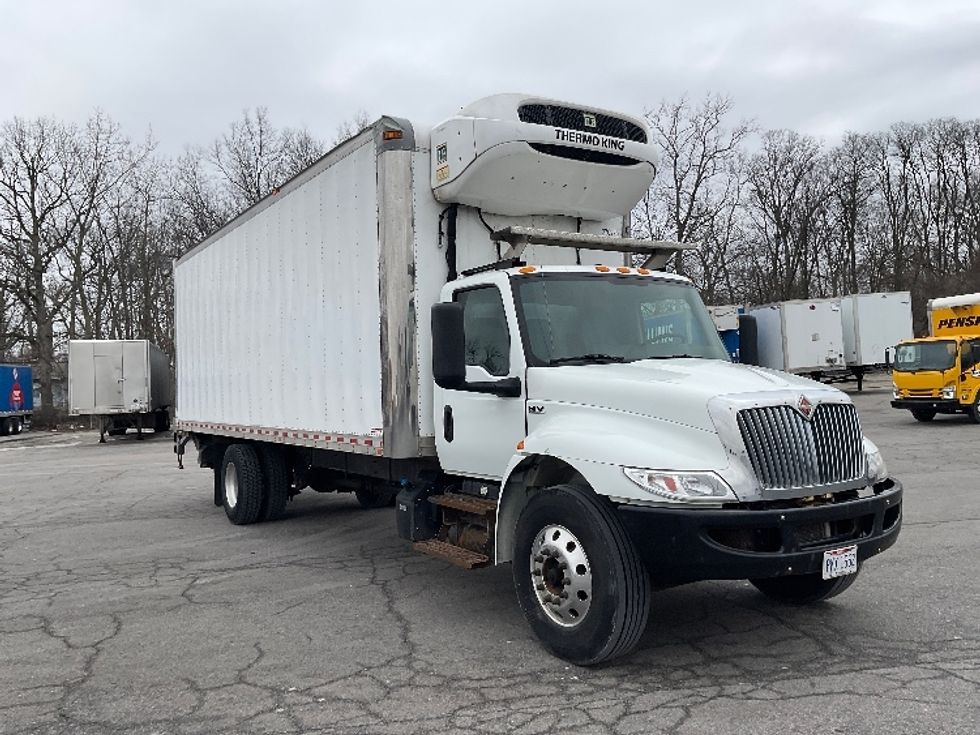 Refrigerated Truck-Light and Medium Duty Trucks-International-2021-MV607-Fort Wayne-IN-389,915\n\t\tmiles-$ 29,750 - Image 1