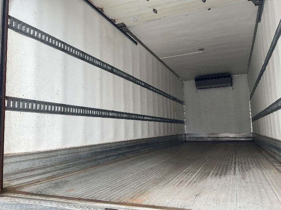 Refrigerated Truck-Light and Medium Duty Trucks-International-2021-MV607-Fort Wayne-IN-389,915\n\t\tmiles-$ 29,750 - Image 11