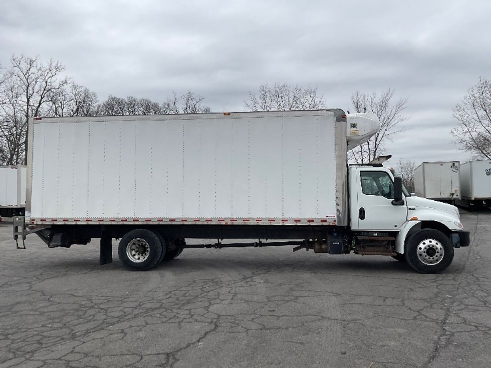 Refrigerated Truck-Light and Medium Duty Trucks-International-2021-MV607-Fort Wayne-IN-389,915\n\t\tmiles-$ 29,750 - Image 15