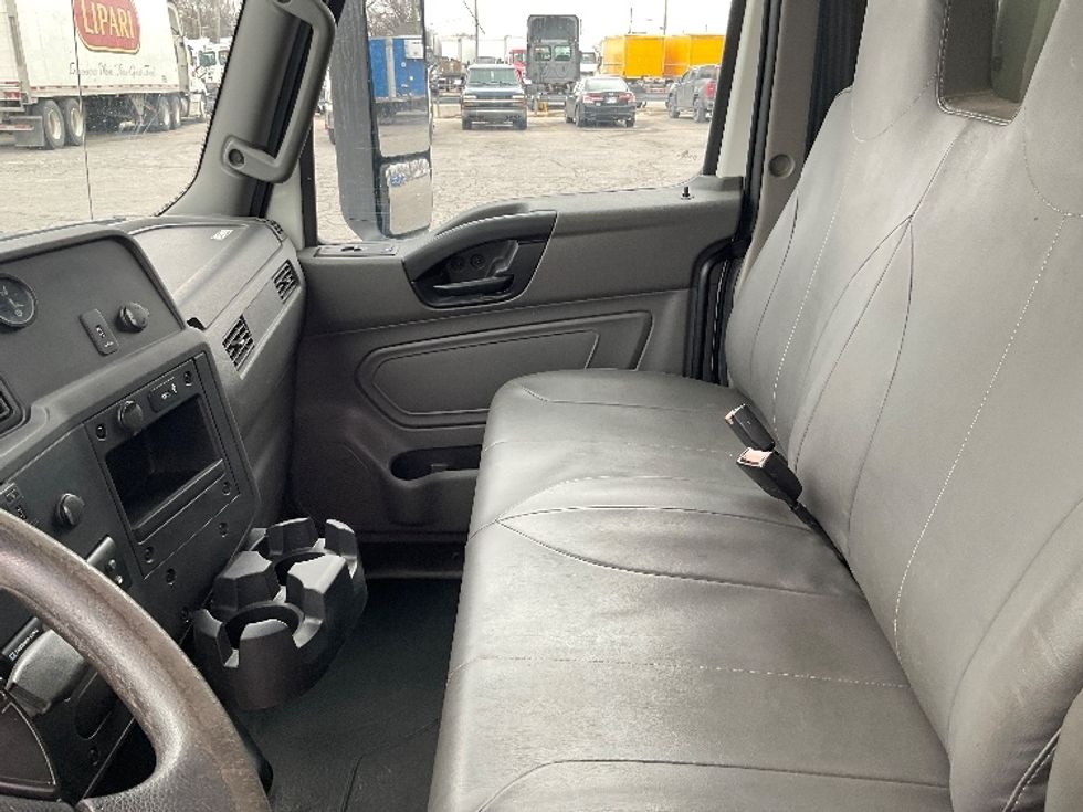 Refrigerated Truck-Light and Medium Duty Trucks-International-2021-MV607-Fort Wayne-IN-389,915\n\t\tmiles-$ 29,750 - Image 19