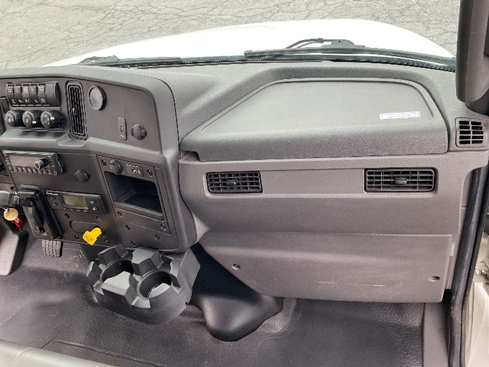 Refrigerated Truck-Light and Medium Duty Trucks-International-2021-MV607-Fort Wayne-IN-389,915\n\t\tmiles-$ 29,750 - Image 21