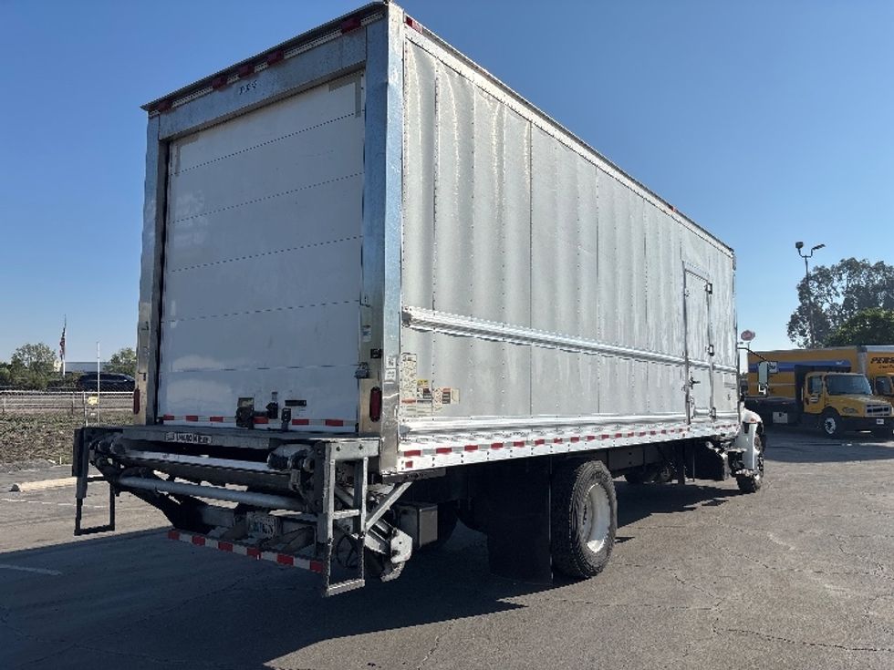 Refrigerated Truck-Light and Medium Duty Trucks-International-2021-MV607-Fresno-CA-109,107\n\t\tmiles-$ 73,750 - Image 13