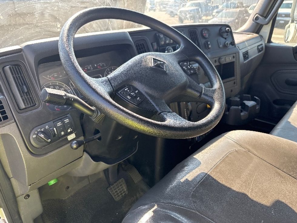 Refrigerated Truck-Light and Medium Duty Trucks-International-2021-MV607-Fresno-CA-109,107\n\t\tmiles-$ 73,750 - Image 17