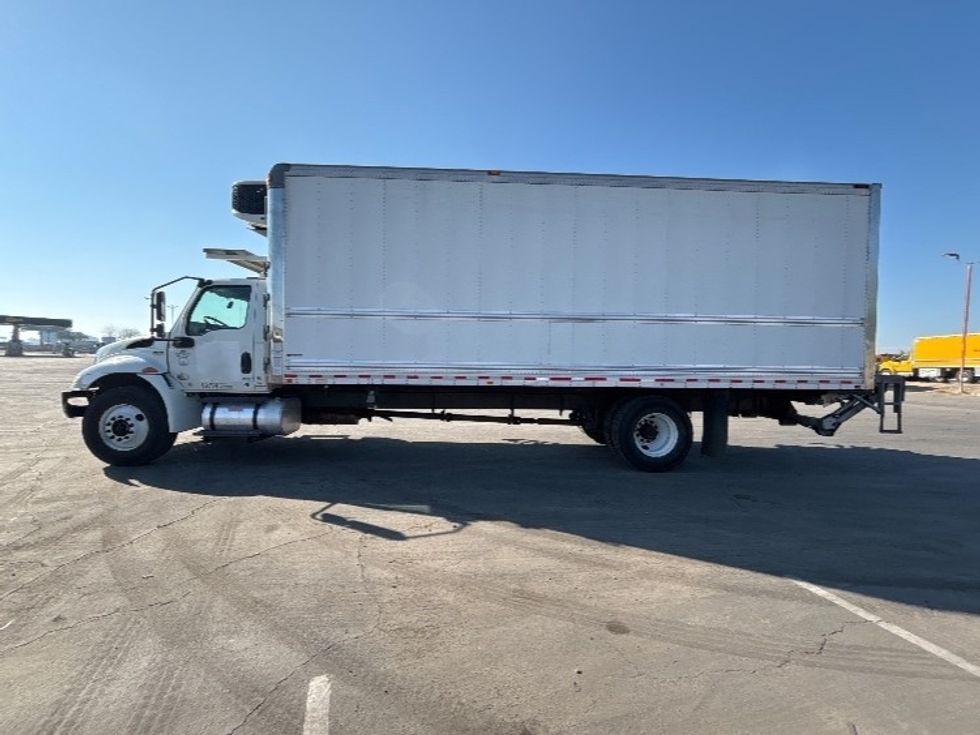 Refrigerated Truck-Light and Medium Duty Trucks-International-2021-MV607-Fresno-CA-109,107\n\t\tmiles-$ 73,750 - Image 4