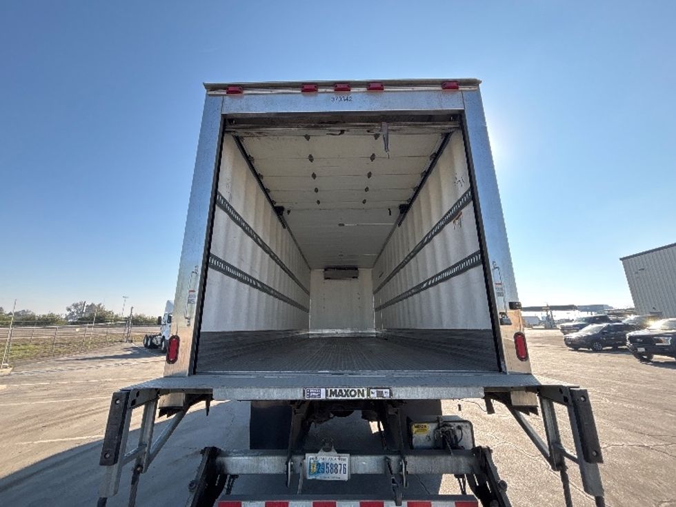 Refrigerated Truck-Light and Medium Duty Trucks-International-2021-MV607-Fresno-CA-109,107\n\t\tmiles-$ 73,750 - Image 8