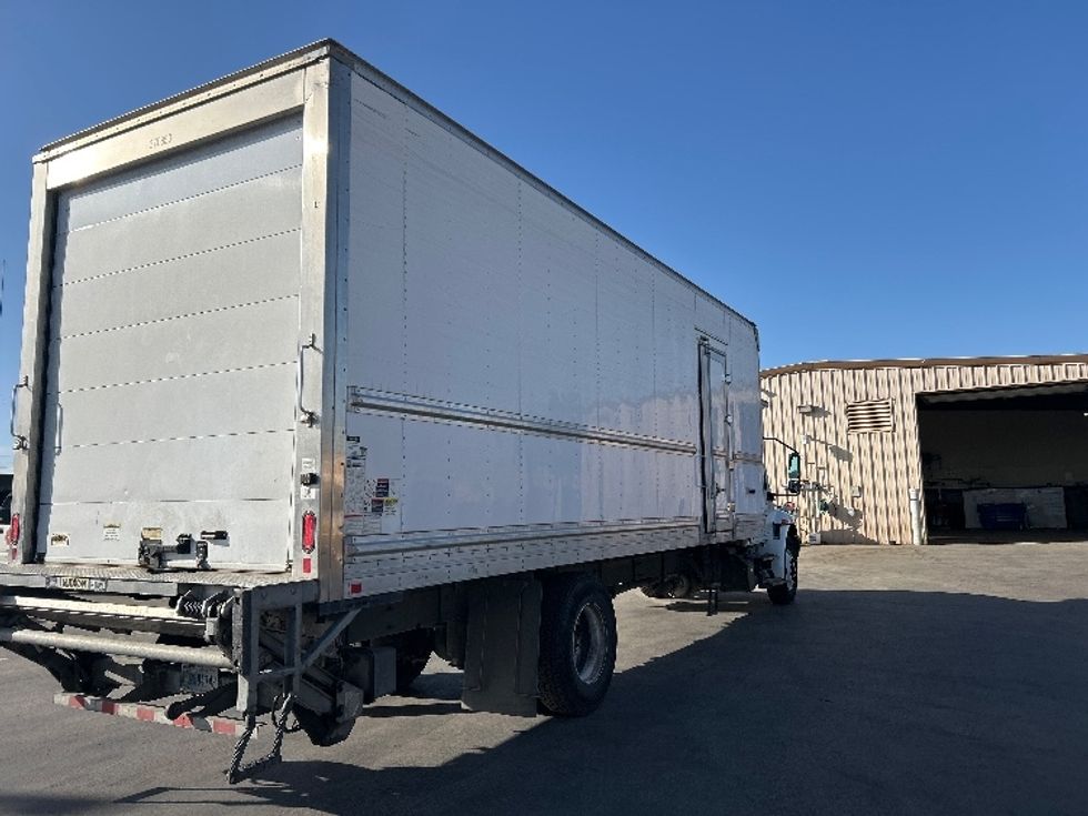Refrigerated Truck-Light and Medium Duty Trucks-International-2021-MV607-Fresno-CA-123,771\n\t\tmiles-$ 72,000 - Image 13