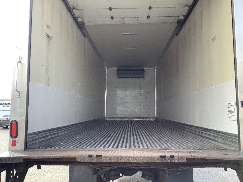 Refrigerated Truck-Light and Medium Duty Trucks-International-2021-MV607-Goldsboro-NC-263,903\n\t\tmiles-$ 40,500 - Image 10