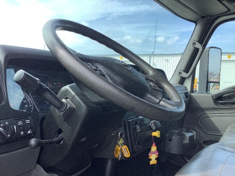 Refrigerated Truck-Light and Medium Duty Trucks-International-2021-MV607-Goldsboro-NC-263,903\n\t\tmiles-$ 40,500 - Image 18