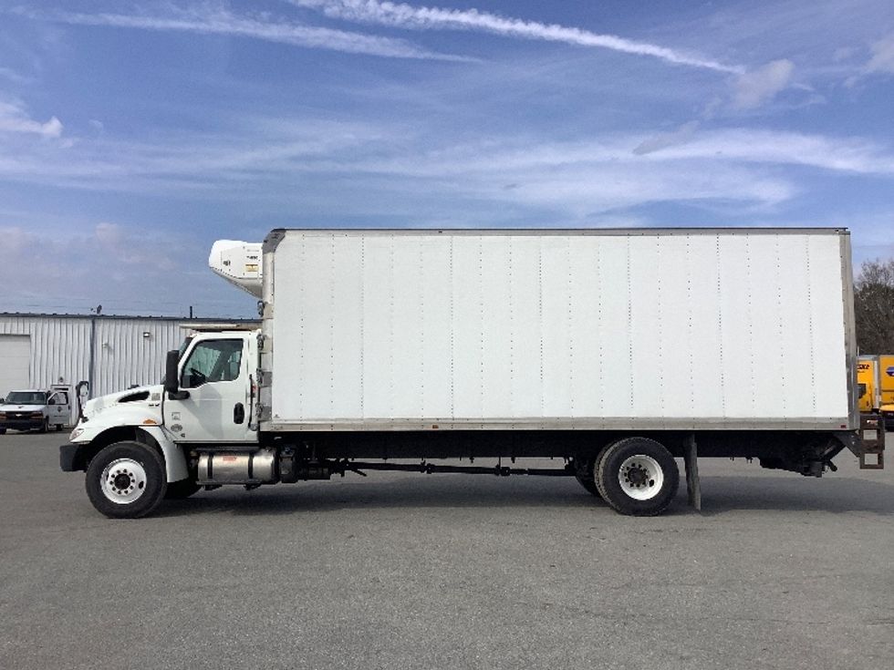 Refrigerated Truck-Light and Medium Duty Trucks-International-2021-MV607-Goldsboro-NC-263,903\n\t\tmiles-$ 40,500 - Image 4