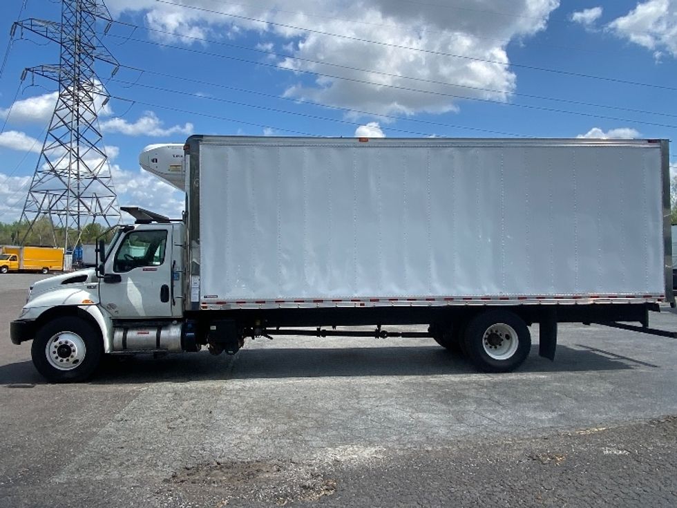 Refrigerated Truck-Light and Medium Duty Trucks-International-2021-MV607-Greensboro-NC-258,665\n\t\tmiles-$ 37,000 - Image 4