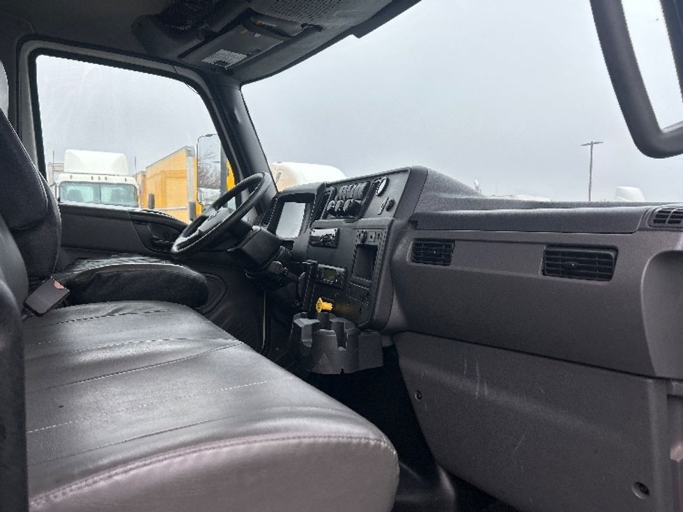 Refrigerated Truck-Light and Medium Duty Trucks-International-2021-MV607-Greensboro-NC-403,696\n\t\tmiles-$ 23,000 - Image 18