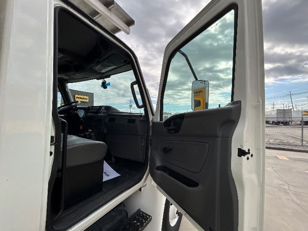 Refrigerated Truck-Light and Medium Duty Trucks-International-2021-MV607-Hammond-LA-214,814\n\t\tmiles-$ 57,000 - Image 20