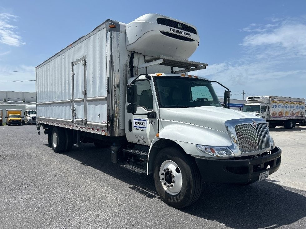 Refrigerated Truck-Light and Medium Duty Trucks-International-2021-MV607-Harahan-LA-196,427\n\t\tmiles-$ 63,750 - Image 1