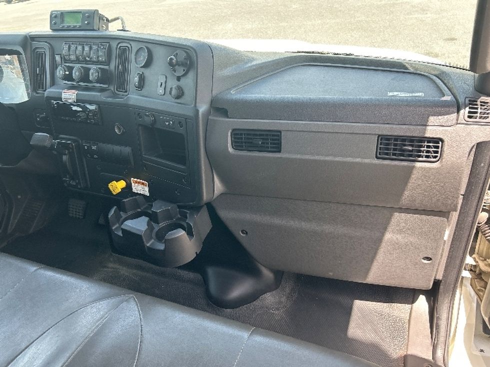 Refrigerated Truck-Light and Medium Duty Trucks-International-2021-MV607-Harahan-LA-196,427\n\t\tmiles-$ 63,750 - Image 21