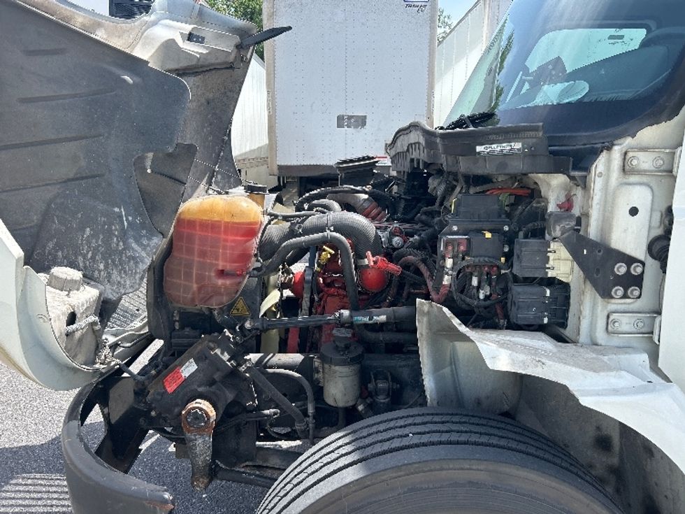 Refrigerated Truck-Light and Medium Duty Trucks-International-2021-MV607-Harahan-LA-196,427\n\t\tmiles-$ 63,750 - Image 24