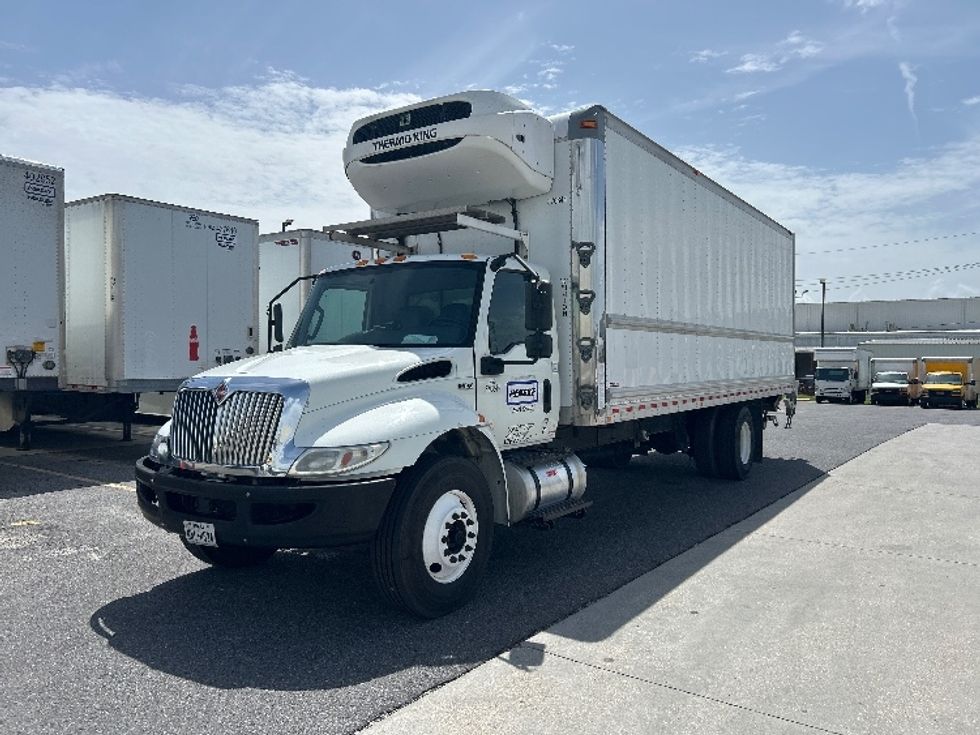 Refrigerated Truck-Light and Medium Duty Trucks-International-2021-MV607-Harahan-LA-196,427\n\t\tmiles-$ 63,750 - Image 3