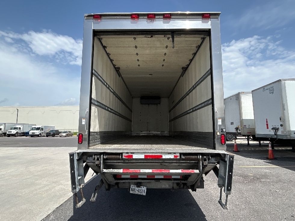 Refrigerated Truck-Light and Medium Duty Trucks-International-2021-MV607-Harahan-LA-196,427\n\t\tmiles-$ 63,750 - Image 8
