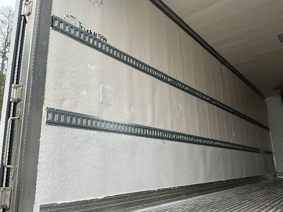 Refrigerated Truck-Light and Medium Duty Trucks-International-2021-MV607-Harrisonburg-VA-304,778\n\t\tmiles-$ 35,000 - Image 11