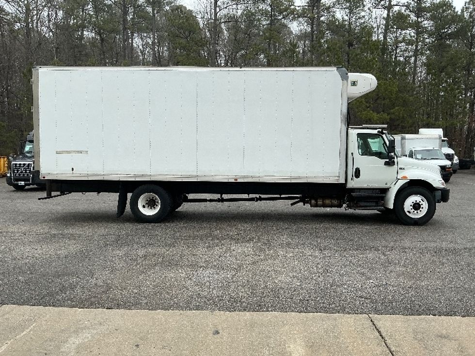Refrigerated Truck-Light and Medium Duty Trucks-International-2021-MV607-Harrisonburg-VA-304,778\n\t\tmiles-$ 35,000 - Image 15