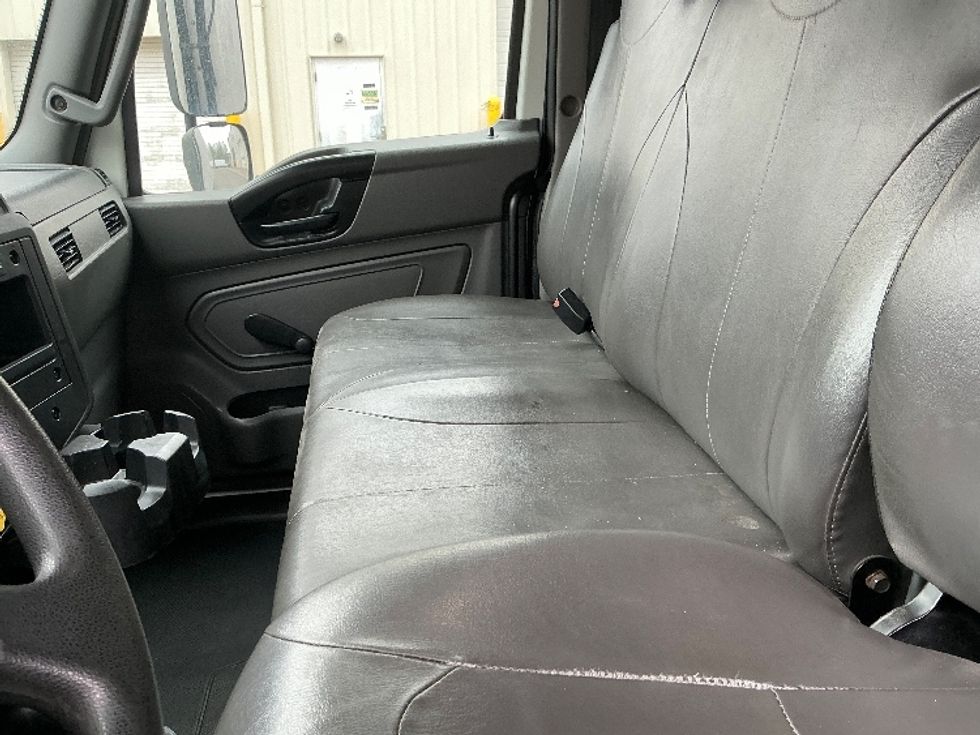 Refrigerated Truck-Light and Medium Duty Trucks-International-2021-MV607-Harrisonburg-VA-304,778\n\t\tmiles-$ 35,000 - Image 19