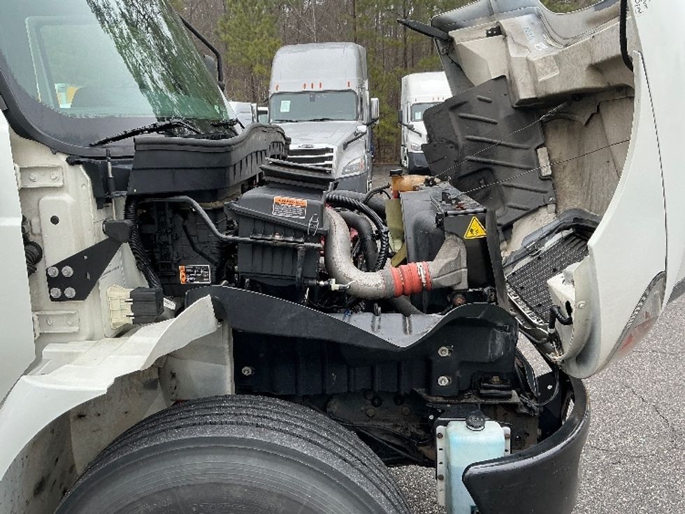 Refrigerated Truck-Light and Medium Duty Trucks-International-2021-MV607-Harrisonburg-VA-304,778\n\t\tmiles-$ 35,000 - Image 23