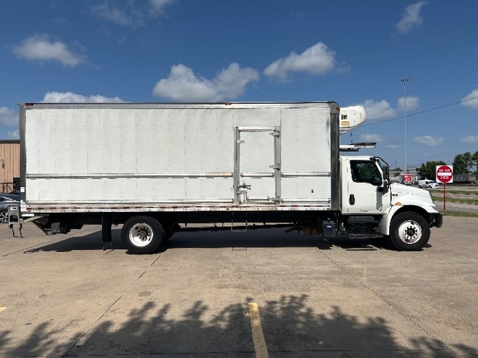Refrigerated Truck-Light and Medium Duty Trucks-International-2021-MV607-Houston-TX-145,960\n\t\tmiles-$ 73,000 - Image 15
