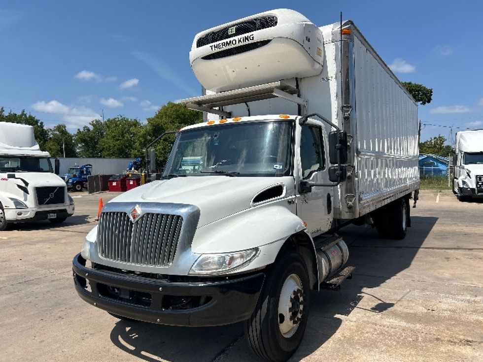 Refrigerated Truck-Light and Medium Duty Trucks-International-2021-MV607-Houston-TX-145,960\n\t\tmiles-$ 73,000 - Image 3