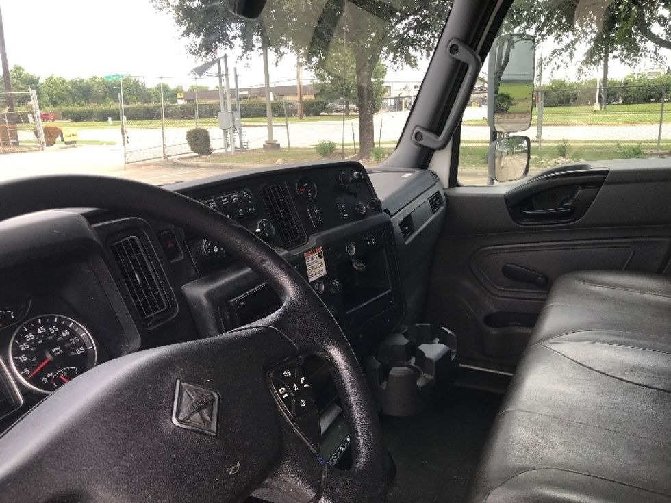 Refrigerated Truck-Light and Medium Duty Trucks-International-2021-MV607-Houston-TX-303,001\n\t\tmiles-$ 16,500 - Image 16