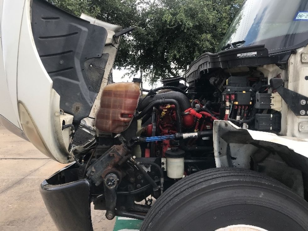 Refrigerated Truck-Light and Medium Duty Trucks-International-2021-MV607-Houston-TX-303,001\n\t\tmiles-$ 16,500 - Image 23