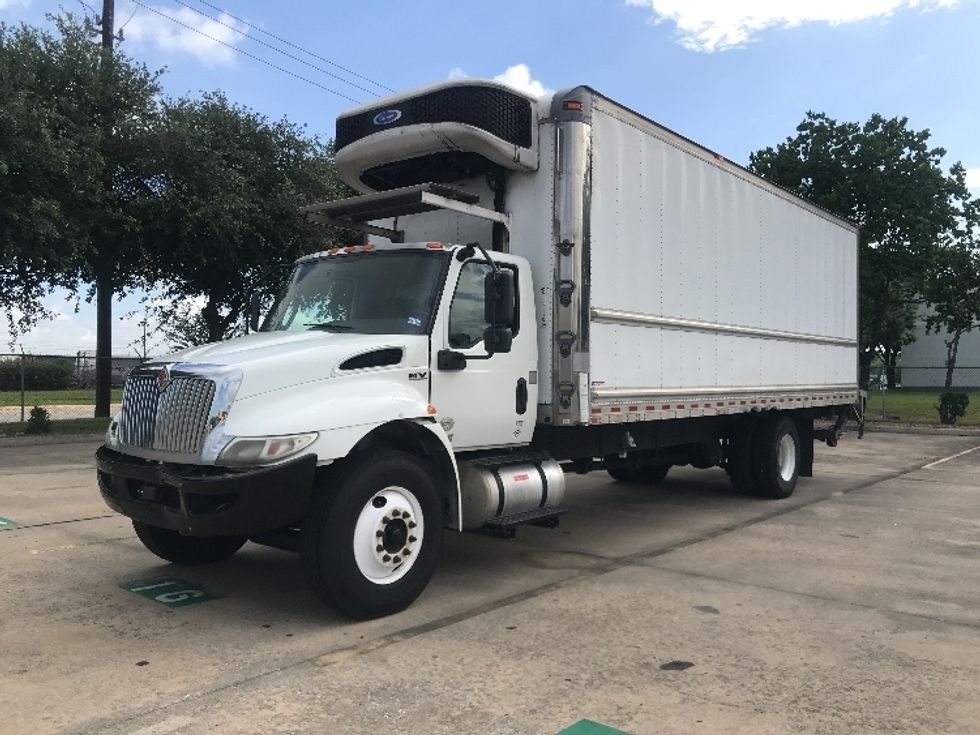 Refrigerated Truck-Light and Medium Duty Trucks-International-2021-MV607-Houston-TX-303,001\n\t\tmiles-$ 16,500 - Image 3