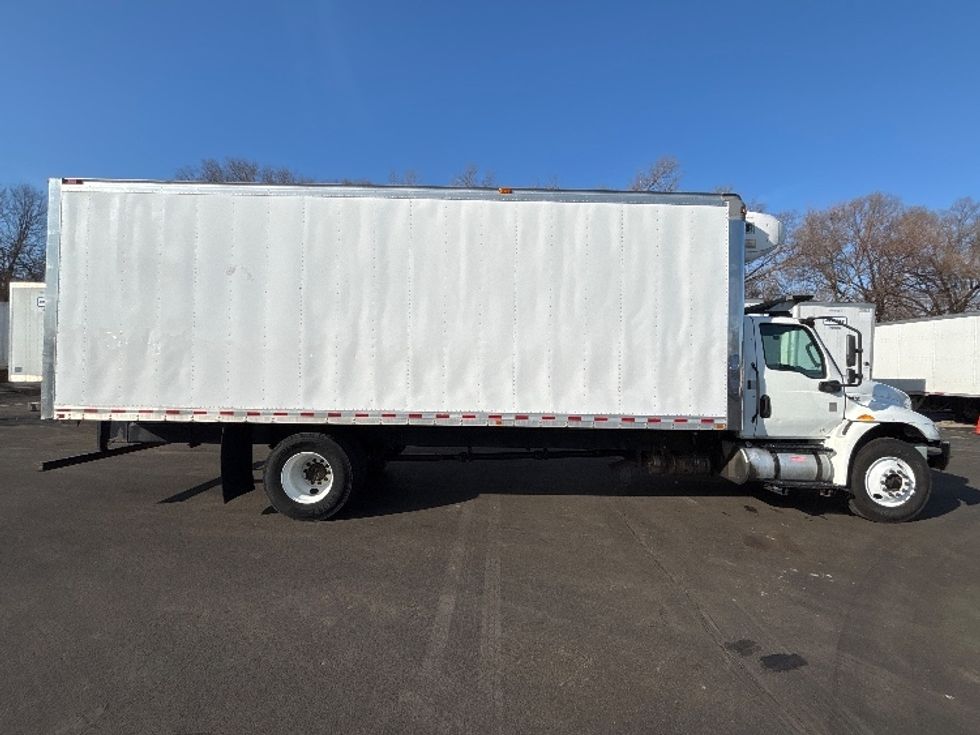 Refrigerated Truck-Light and Medium Duty Trucks-International-2021-MV607-Indianapolis-IN-260,737\n\t\tmiles-$ 33,250 - Image 14