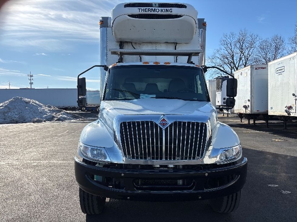 Refrigerated Truck-Light and Medium Duty Trucks-International-2021-MV607-Indianapolis-IN-260,737\n\t\tmiles-$ 33,250 - Image 2