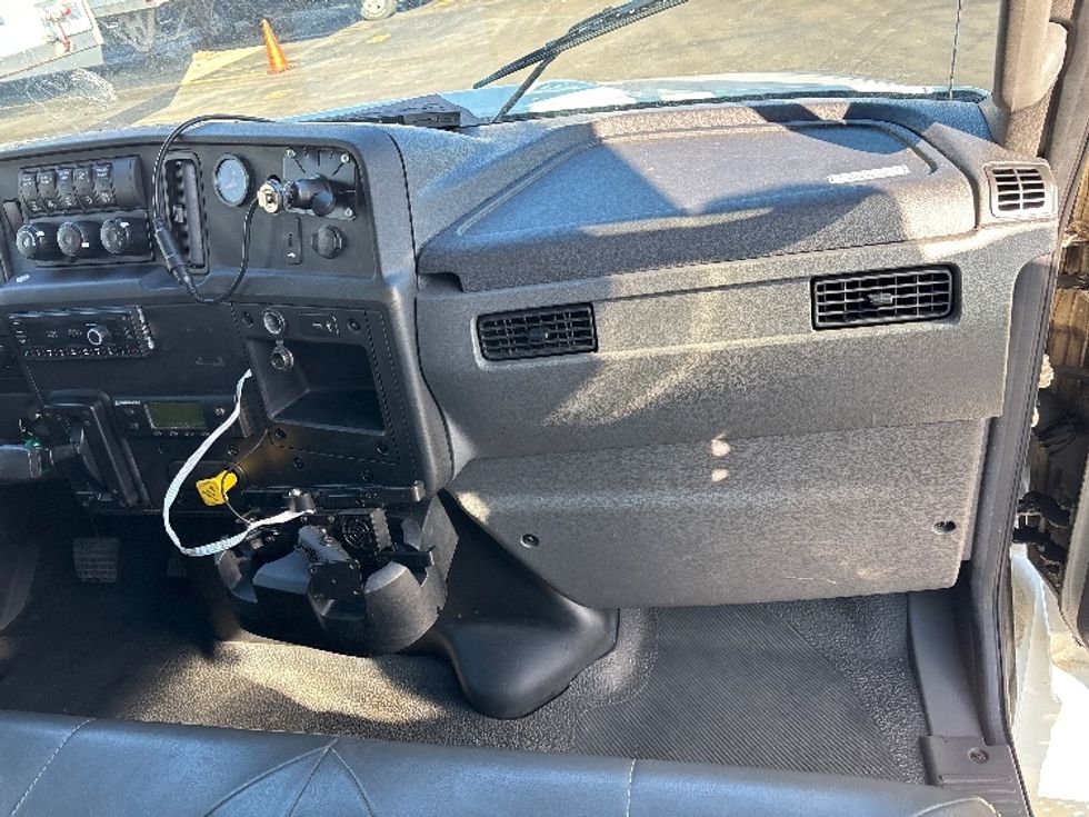 Refrigerated Truck-Light and Medium Duty Trucks-International-2021-MV607-Indianapolis-IN-260,737\n\t\tmiles-$ 33,250 - Image 20