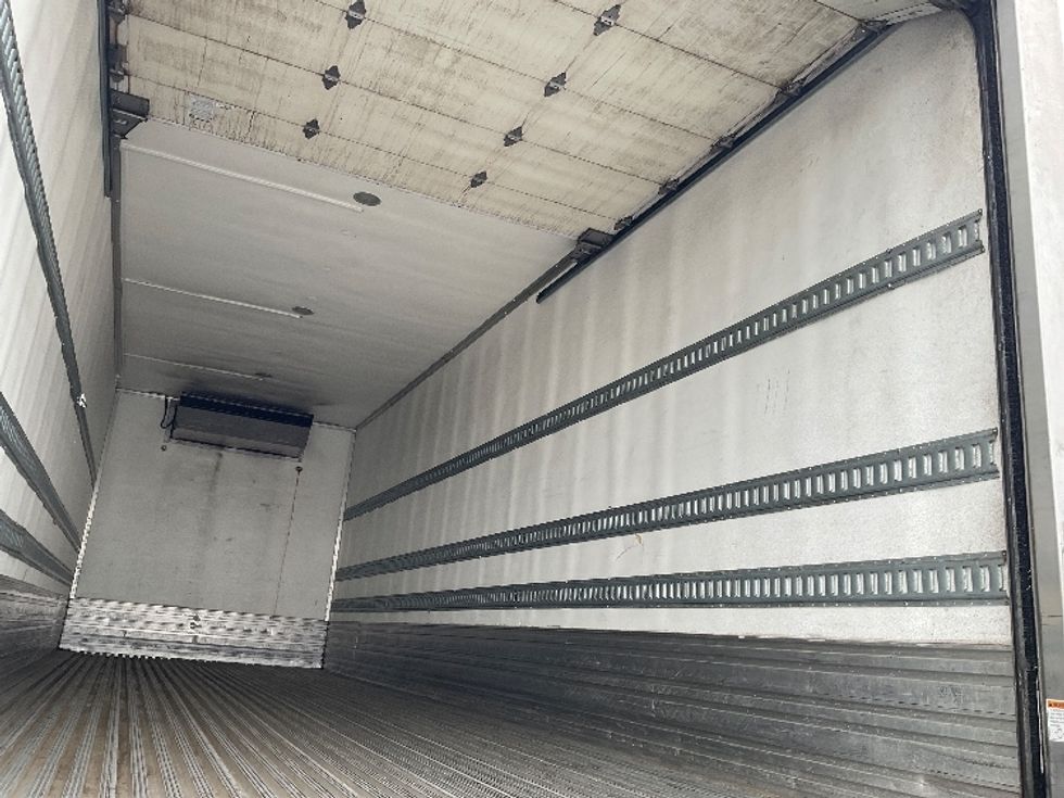 Refrigerated Truck-Light and Medium Duty Trucks-International-2021-MV607-Indianapolis-IN-388,876\n\t\tmiles-$ 22,500 - Image 10