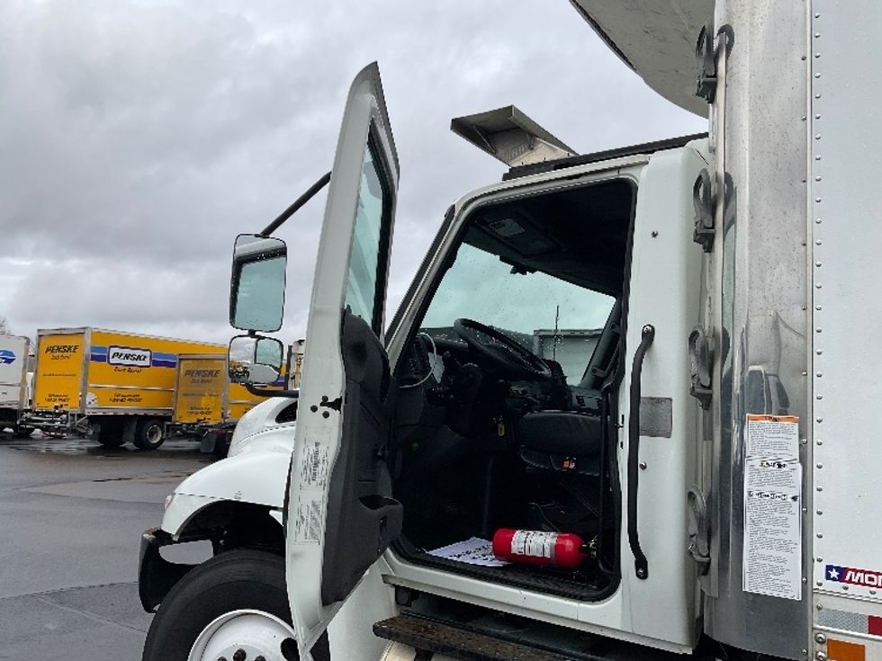Refrigerated Truck-Light and Medium Duty Trucks-International-2021-MV607-Indianapolis-IN-388,876\n\t\tmiles-$ 22,500 - Image 14