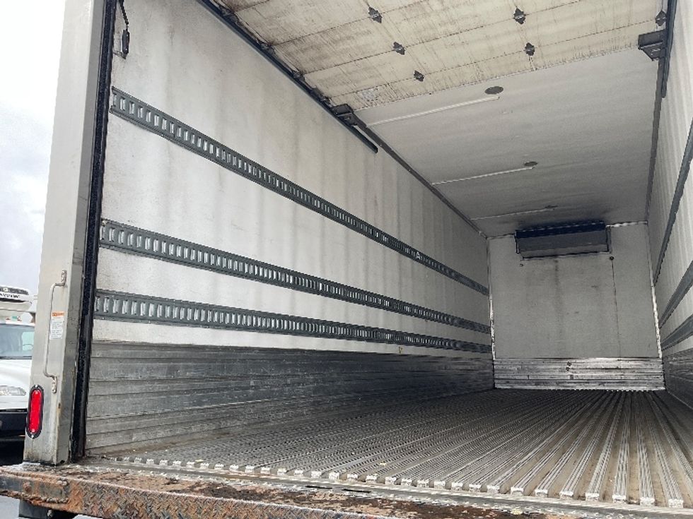 Refrigerated Truck-Light and Medium Duty Trucks-International-2021-MV607-Indianapolis-IN-388,876\n\t\tmiles-$ 22,500 - Image 9