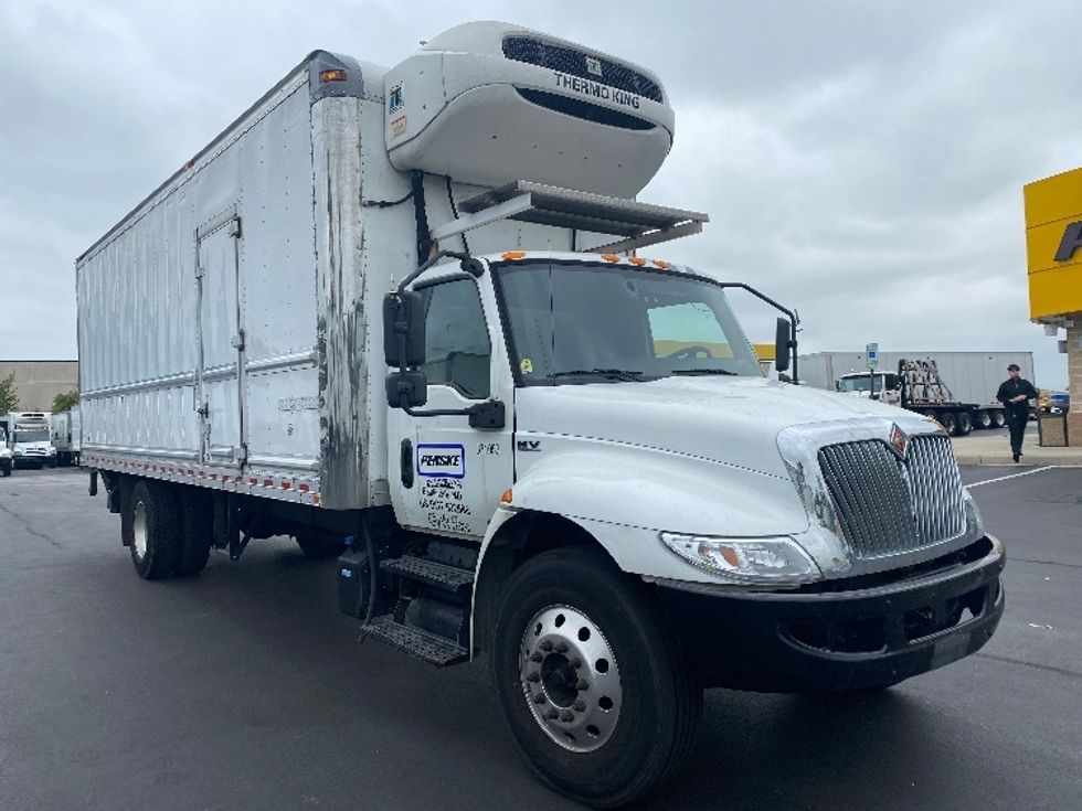 Refrigerated Truck-Light and Medium Duty Trucks-International-2021-MV607-Jessup-MD-172,643\n\t\tmiles-$ 64,250 - Image 1